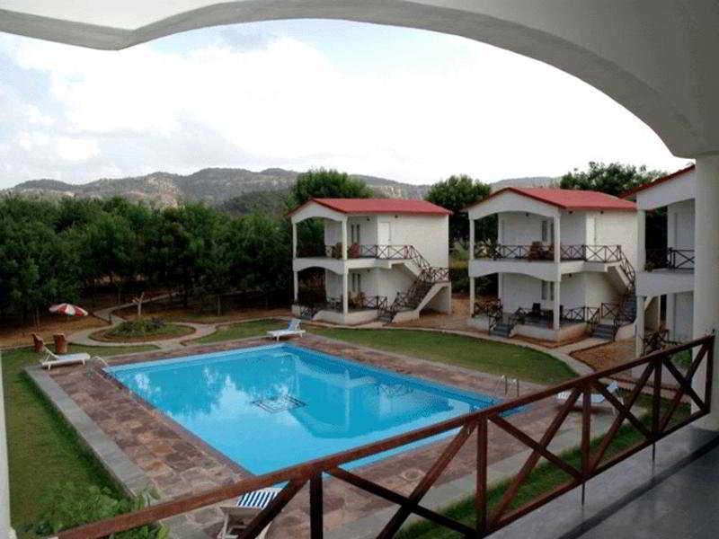 Tiger Den Resort Khilchipur ภายนอก รูปภาพ